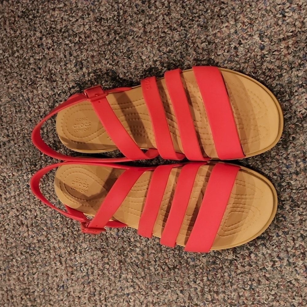 COPY - Crocs Tulum Sandals Flame size 9M